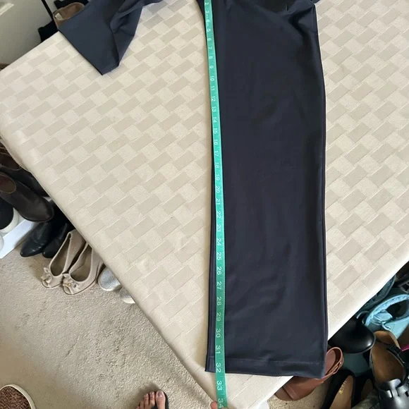 Rhone Straight Fit Commuter Pant - Picture 14 of 14